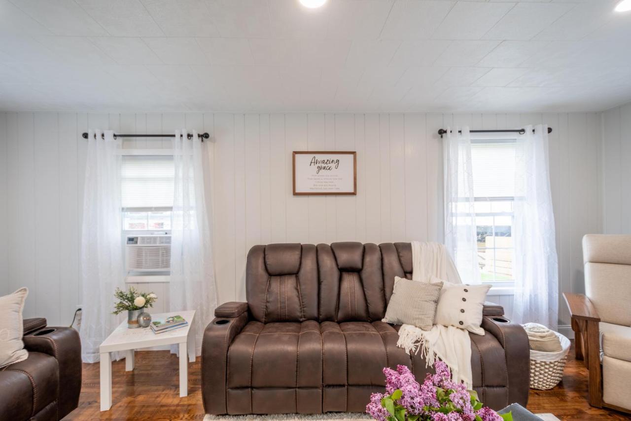 Farmhouse Of Blessings Dundee Buitenkant foto